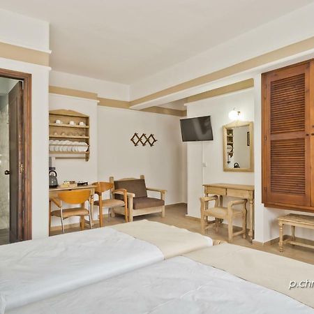 Philoxenia Studios 1 Karpathos Exterior photo
